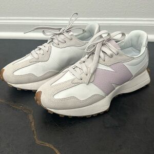 New Balance 327 women’s size 6.5